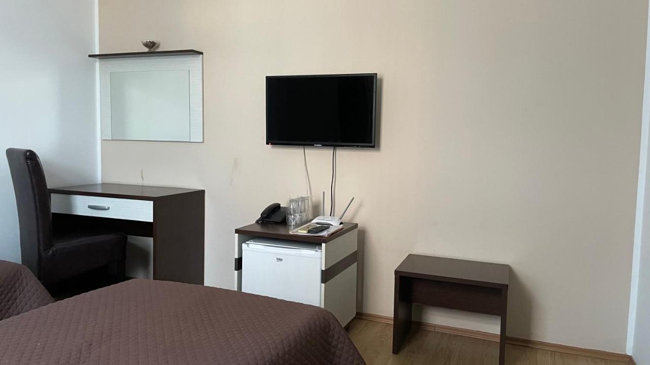 Garni Hotel Lion Ягодина Екстер'єр фото