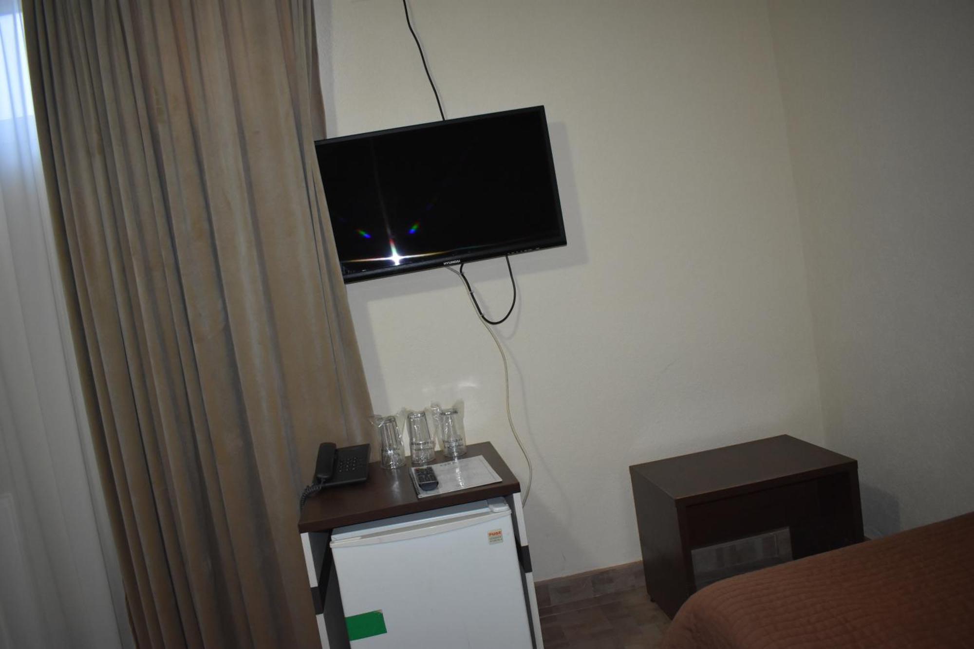 Garni Hotel Lion Ягодина Екстер'єр фото