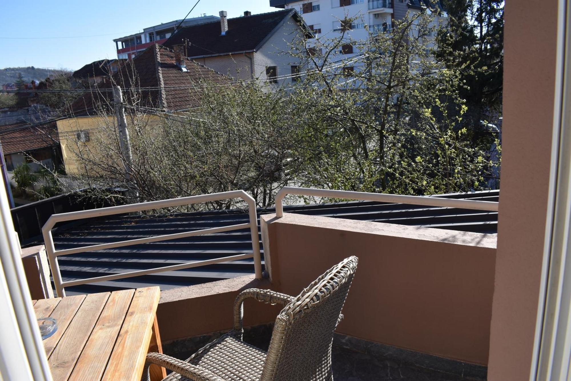 Garni Hotel Lion Ягодина Екстер'єр фото