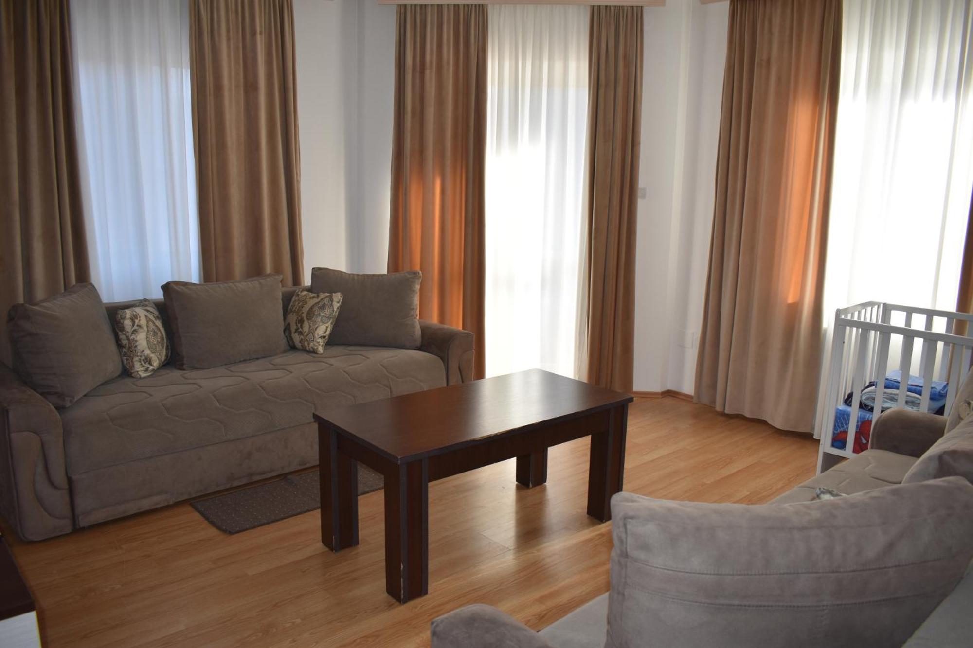 Garni Hotel Lion Ягодина Екстер'єр фото