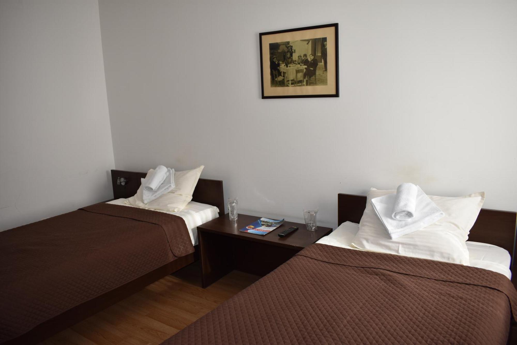 Garni Hotel Lion Ягодина Екстер'єр фото